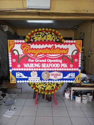 Papan Bunga di Ponowaren Tawangsari